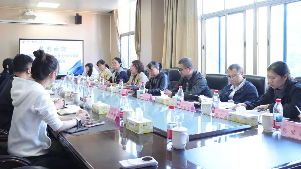 1764148675787658.jpg 4.jpg